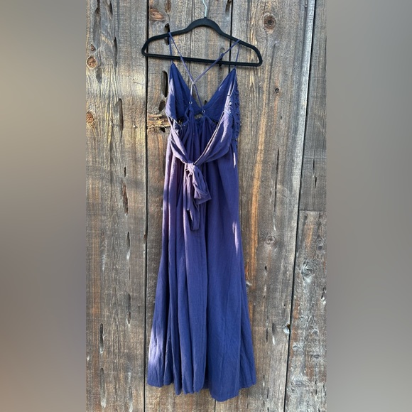 NWT Moon River Navy Blue Cotton Lace Tie Back Maxi Dress with Adjustable Straps - Picture 3 of 10